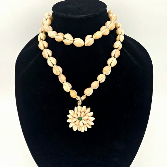 Vintage Cowrie Necklace with Charm - Picture 2 of 5